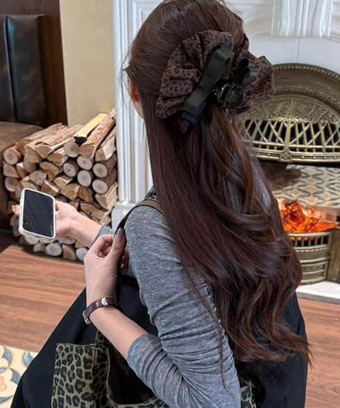 フリルリボン バンスクリップ ヒョウ柄 レディース おしゃれ ヘアクリップ レオパード柄 ヘアアレンジ 大人かわいい 簡単まとめ髪 フェミニン ヘアアクセサリー 88CXH-136