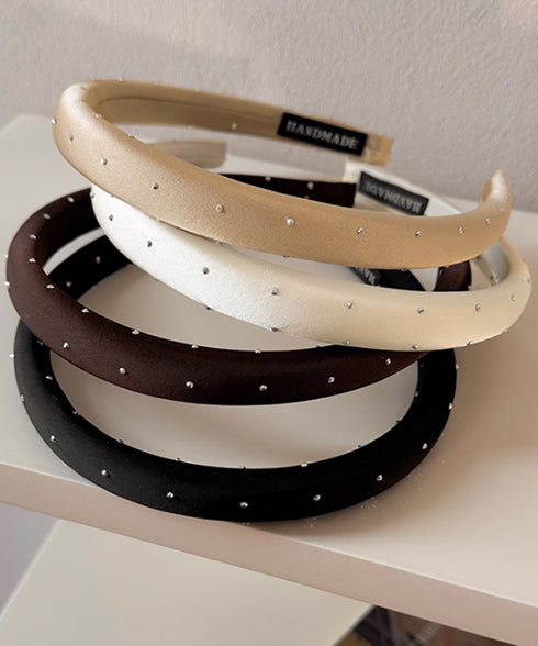 スタッズ付き サテンカチューシャ 韓国風 おしゃれ 清楚カチューシャ レディース 大人可愛い ヘアアクセサリー 痛くない 髪飾り シンプル ヘアアレンジ トレンド 88CXH-139