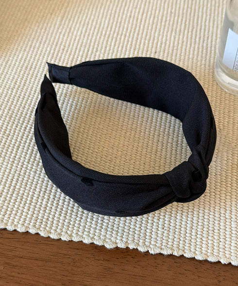 ドット柄 ねじり ワイドカチューシャ小顔 おしゃれ 幅広カチューシャ レディース 大人可愛い ヘアアクセサリー 痛くない 髪飾り シンプル ヘアアレンジ トレンド 88CXH-140