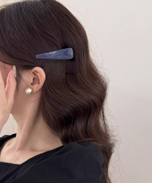 ドット柄 三角ヘアクリップ韓国風 可愛い 大人かわいい 水玉模様スリーピン フェミニン 簡単髪留め きれいめ 髪飾り 上品 ヘアアクセサリー カジュアル プチプラ 88CXH-156