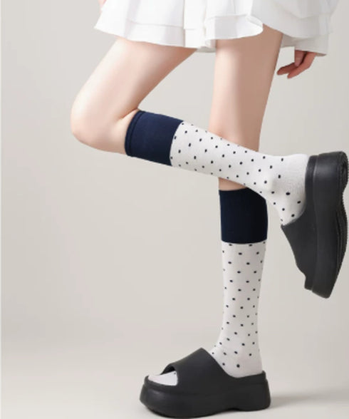 ドット柄 ハイソックス バイカラー 靴下 レディース 水玉柄 ロングソックス 大人可愛い ガーリー美脚靴下 韓国風 秋冬ソックス 伸縮性 ひざ下ソックス 新作人気 88CXH-165