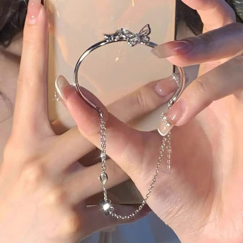 ブレスレット 2連バングル 蝶々モチーフ レディース アクセサリー 可愛い アジャスター付き アクセサリー プレゼント かわいいジュエリー 韓国ファッション 89ACAI-012