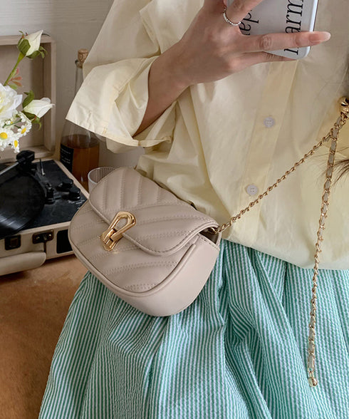 ミニショルダーバッグ キルティング鞄上品 レディース ミニバッグ チェーンストラップカバン 大人可愛い 斜め掛け 2way フェミニン コンパクトかばん 肩掛け鞄 89AI-017