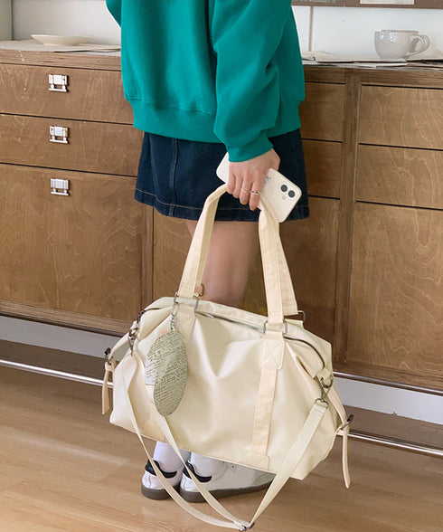 大容量トートバッグA4通勤通学斜め掛け鞄 レディース ナイロンショルダーバッグ 肩掛け シンプル 旅行 オフィスカジュアル手提げバッグ マザーズバッグビッグサイズ 89AI-021