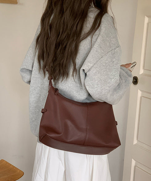 ショルダーバッグ 斜めがけ鞄 韓国風 PUレザー鞄 レディース フェイクレザー 肩掛けバッグ シンプルワンショルダーバッグ オルチャン 通勤通学 軽いバッグ 89AI-023