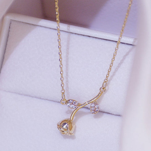 ネックレス バラモチーフ アクセサリー チェーンネックレス 薔薇 可愛い レディース ラインストーン プレゼント ファッション小物 韓国風 きらきら 小さい 89CHUFU-002