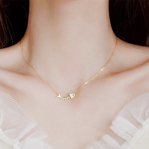 ネックレス フィッシュ アクセサリー 夏 魚柄ネックレス 韓国風 魚の骨モチーフ レディース チェーンネックレス 可愛い 小さい カジュアル ファッション小物 89CHUFU-006