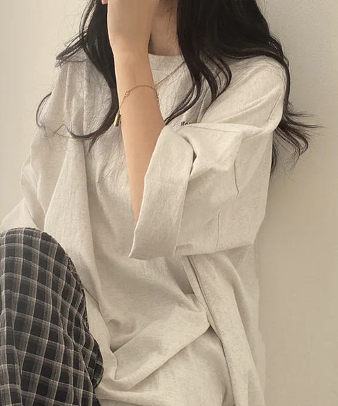 オーバーサイズ 英文字ロゴ 半袖Tシャツ レディース ビッグTシャツ プリントTシャツ カットソーユニセックス 夏t 韓国風チュニックロンT ゆったり黒白tシャツ 89EKDZ-001