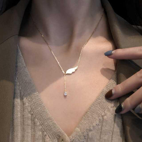 ネックレス 天使の羽根モチーフ 結婚式 貝殻ネックレス きらきら アクセサリー ラインストーン レディース オシャレ 89JYU-001