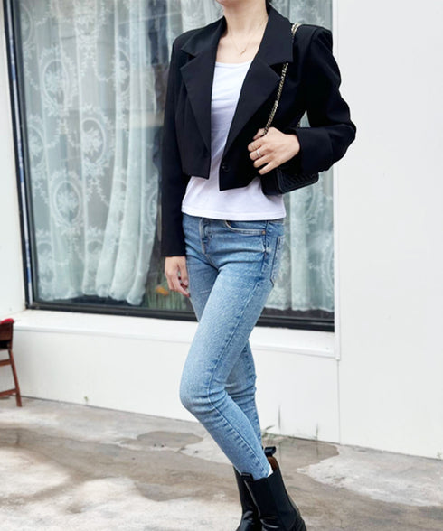 ショート丈テーラードジャケット韓国風秋服 クロップド丈 長袖ジャケット ライトアウター 体型カバー レディース 羽織り 大人女子 通勤 無地 コンパクトシルエット 89MEIHAN-002