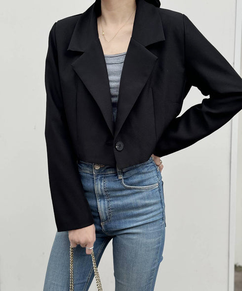 ショート丈テーラードジャケット韓国風秋服 クロップド丈 長袖ジャケット ライトアウター 体型カバー レディース 羽織り 大人女子 通勤 無地 コンパクトシルエット 89MEIHAN-002