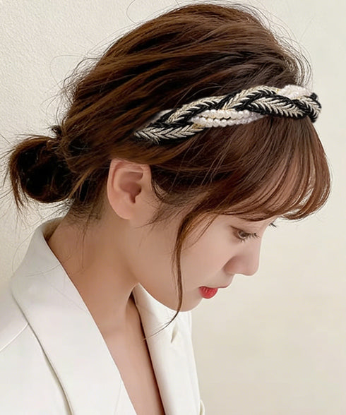 パールカチューシャ 三つ編み ヘアバンド ヘアアレンジグッズ 大人フェミニン髪留め レディース 韓国風ヘアアクセサリー洗顔 痛くない髪飾り 細め おしゃれヘア小物 89QLANG-005