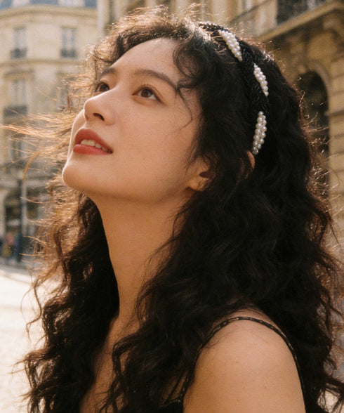 パールカチューシャ 三つ編み ヘアバンド ヘアアレンジグッズ 大人フェミニン髪留め レディース 韓国風ヘアアクセサリー洗顔 痛くない髪飾り 細め おしゃれヘア小物 89QLANG-005