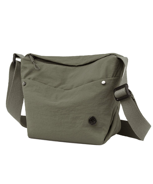 ミニショルダーバッグ 軽量斜めがけバッグ レディース ナイロンカバン 韓国風 コンパクト鞄 小さめ シンプル 2way ミニバッグ 無地 肩掛けクロスボディバッグ 89XFENG-066