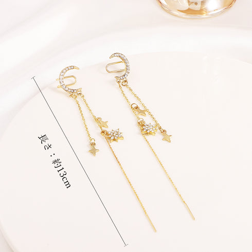 イヤーカフ付きピアス キラキラ 三日月 ロングピアス レディース 揺れるピアス 両耳用 韓国風アクセサリー チェーンピアス プチプラ イヤークリップ 星モチーフ 89YIYUAN-001