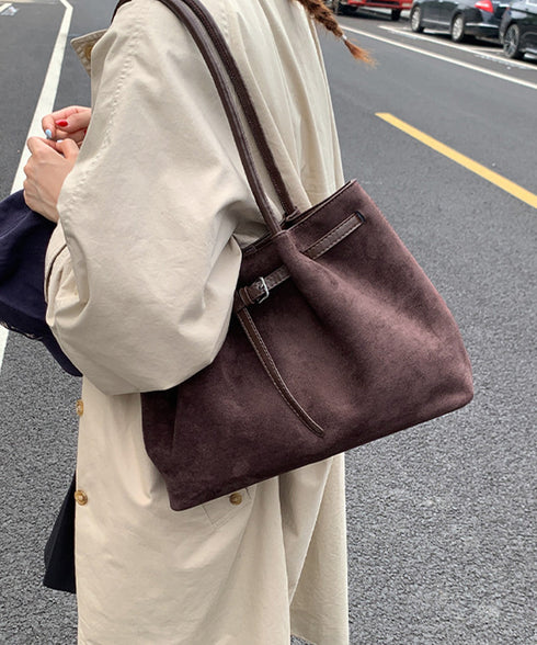 スエード調トートバッグ ベルトデザイン鞄 レディース 韓国風肩掛けカバン 軽量大容量 レトロバッグ シンプル通学通勤かばん 仕事バッグ 微起毛バッグ 手提げバッグ 90BAIGOU-008