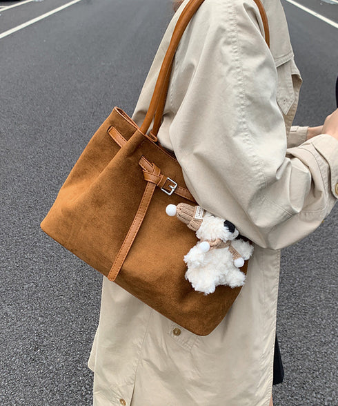 スエード調トートバッグ ベルトデザイン鞄 レディース 韓国風肩掛けカバン 軽量大容量 レトロバッグ シンプル通学通勤かばん 仕事バッグ 微起毛バッグ 手提げバッグ 90BAIGOU-008