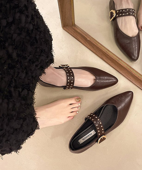 スタッズ付きメアリージェーンパンプス浅口 ポインテッドトゥフラットシューズ 歩きやすい コンフォートくつ ぺたんこ靴 走れるパンプス おしゃれ 通勤通学靴疲れない 90JIANLONG-016