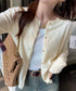 金ボタンショートニットカーディガン韓国風 レディース シンプル ベーシック定番ニット ゴールドボタン羽織り コンパクトニットトップス長袖クルーネックニットセーター 90CHENXINI-028