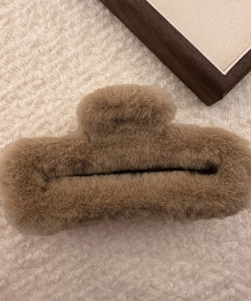 ファーバンスクリップ 韓国 ヘアクリップ 大人可愛い ふわふわ ヘアアクセサリー もこもこ お洒落 髪留め ハーフアップ しっかり挟めるまとめ髪 便利グッズ 秋冬 90FXZ-001