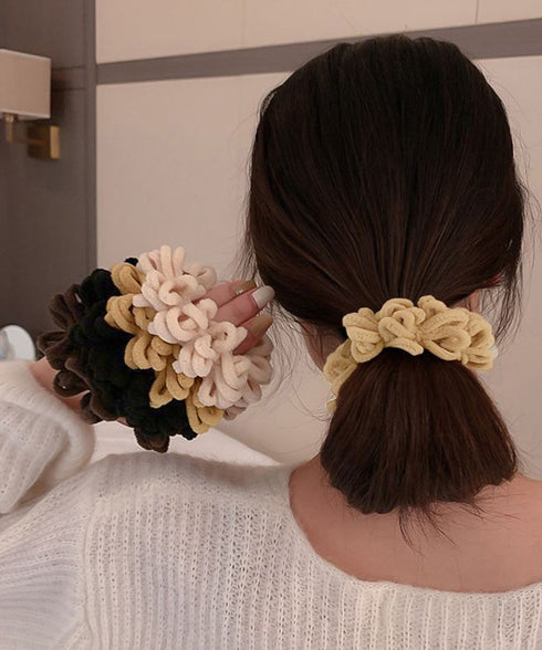 韓国風もこもこシュシュ 大人可愛い髪飾り 高弾力毛糸シュシュ ヘアゴム ヘアアクセサリー まとめ髪 きれいめ 髪留め ポニーテールゴム 簡単ヘアアレンジ秋冬小物 90HUANS-001