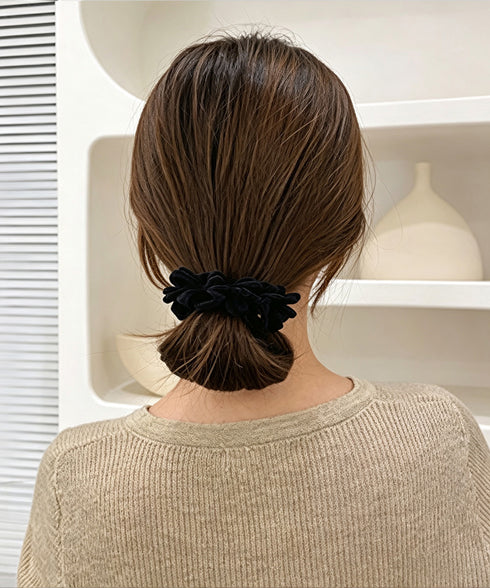 韓国風もこもこシュシュ 大人可愛い髪飾り 高弾力毛糸シュシュ ヘアゴム ヘアアクセサリー まとめ髪 きれいめ 髪留め ポニーテールゴム 簡単ヘアアレンジ秋冬小物 90HUANS-001