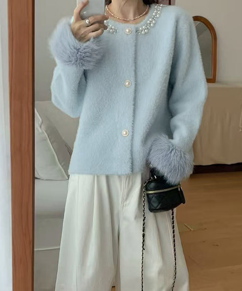 モヘアニットカーディガンファージャケット ふわふわファーニットアウター レディースきれいめシャギーニット高級感 パール付きエレガントトップス おしゃれ 上品秋冬服 90HYHT-001