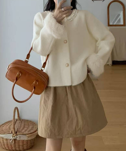 モヘアニットカーディガンファージャケット ふわふわファーニットアウター レディースきれいめシャギーニット高級感 パール付きエレガントトップス おしゃれ 上品秋冬服 90HYHT-001