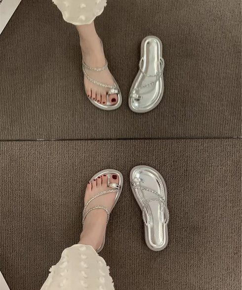 親指トングサンダル 細ストラップサンダル フラットサンダル レディース キラキラ ビジューサンダル きれいめぺたんこサンダル 歩きやすいサマーシューズ 美脚韓国風 90JIANLONG-006