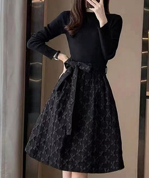 リボン柄フレアワンピース ウエストマーク 大人可愛い長袖ワンピースレディース 着やせ レトロ風Aラインワンピース お洒落ベルト付きドレス結婚式 韓国ファッション 90JYD-001