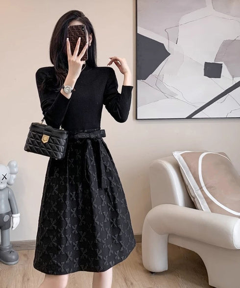 リボン柄フレアワンピース ウエストマーク 大人可愛い長袖ワンピースレディース 着やせ レトロ風Aラインワンピース お洒落ベルト付きドレス結婚式 韓国ファッション 90JYD-001