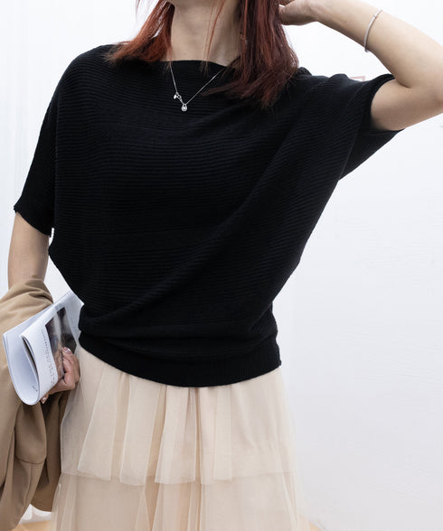 サマーニットトップス ドルマンスリーブ夏 レディース ボートネックニットきれいめカジュアル ニットプルオーバー ベーシック 半袖ニット 着やせ 無地ニットソー春夏 90SXIH-003