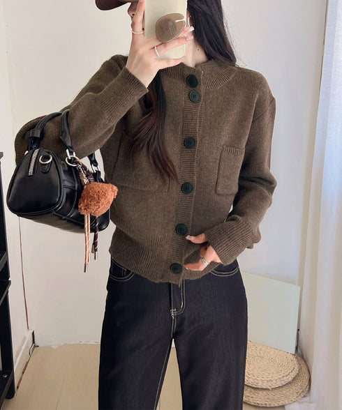 ショート丈ニットカーディガンポケット付き レディース 大きめボタンニットセーター 秋冬 無地羽織り着回し トレンド きれいめカジュアル 大人ニットアウター 韓国風 90SXIH-006