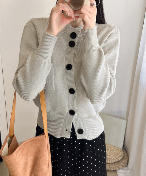 ショート丈ニットカーディガンポケット付き レディース 大きめボタンニットセーター 秋冬 無地羽織り着回し トレンド きれいめカジュアル 大人ニットアウター 韓国風 90SXIH-006