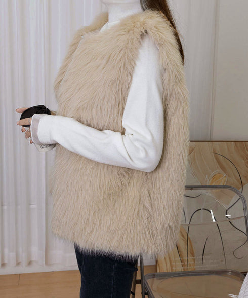 フェイクファーベスト ふわふわファージレ エコファーボリュームベスト 大人可愛いトレンドファージャケットノースリーブ 高見え ノーカラーアウター秋冬 ポケット付き 90XYHM-001