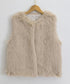 フェイクファーベスト ふわふわファージレ エコファーボリュームベスト 大人可愛いトレンドファージャケットノースリーブ 高見え ノーカラーアウター秋冬 ポケット付き 90XYHM-001