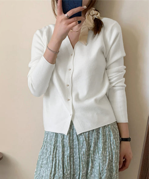 Vネック ニットカーディガン韓国風ニット レディース きれいめニットトップス 秋冬 前開きニット 通勤通学ニットアウター 長袖 セーター 可愛いボタン羽織り 無地 90YKL-004