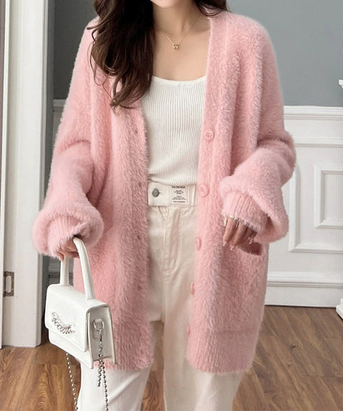 シャギーニットカーディガンVネック秋冬服 ふわふわフェザーニットカーディガン オーバーサイズゆるニット お尻が隠れる ロング羽織り体型カバー 抜け感ライトアウター 92MRJFS-003