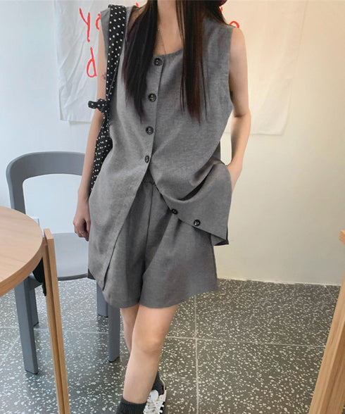 ノースリーブジレショートパンツセット夏服 薄手ベスト リネン風短パンセットアップ 涼しげきれいめトップス体型カバー ゆったりシルエットワイドショートパンツ美脚脚長 92SF-001