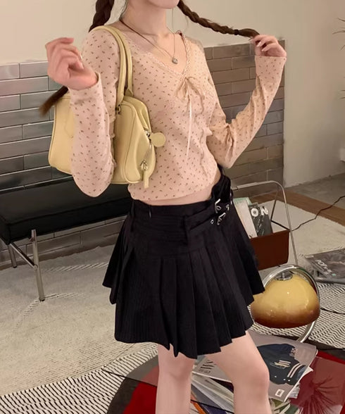 カップ付きトップス レディース Vネック ショート丈インナートップス 小花柄と無地 リブTシャツ おしゃれ 細見えトップス 可愛い肌着 レースリボントップス 春秋 92DQSZZ-001