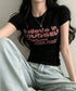 タイトロゴTシャツグラフィック半袖韓国風 大人カジュアル英字プリントトップス クルーネックタイトtシャツ ストリート系女子甘辛ミックス春夏服 コンパクトカットソー 92HANPINFS-006