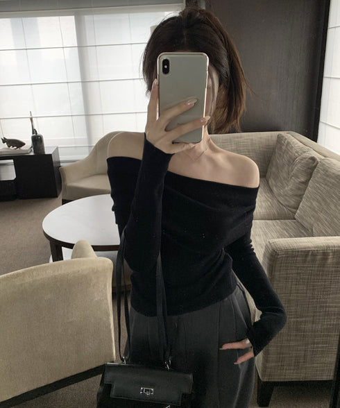 ワイドオフショルダーニットトップス肩出し リブニット レディース セクシー タイトニット フェミニン 長袖ニットプルオーバー 肩見せ 無地ニットセーター きれいめ 92KN-005