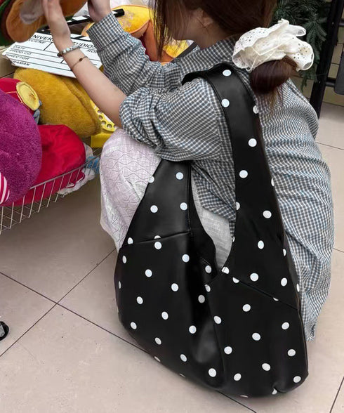 PUホーボーバッグ ドット柄肩掛けバッグ レディース レトロワンショルダーバッグ A4大容量三日月型鞄 きれいめ 大人可愛いフェイクレザーかばん お洒落韓国風鞄 92LL-001