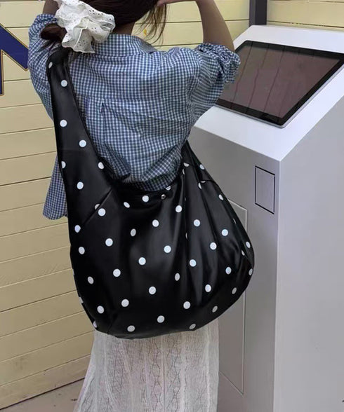 PUホーボーバッグ ドット柄肩掛けバッグ レディース レトロワンショルダーバッグ A4大容量三日月型鞄 きれいめ 大人可愛いフェイクレザーかばん お洒落韓国風鞄 92LL-001