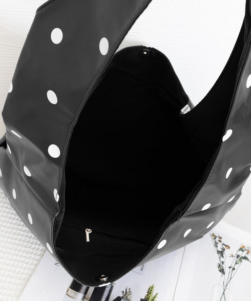 PUホーボーバッグ ドット柄肩掛けバッグ レディース レトロワンショルダーバッグ A4大容量三日月型鞄 きれいめ 大人可愛いフェイクレザーかばん お洒落韓国風鞄 92LL-001