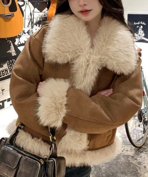 ショートフェイクムートンジャケット韓国風 レディース ボリュームファー 中綿ジャケット高見え 暖かいスエードブルゾン秋冬 こなれ感 あったかショートアウターお洒落 92MEIERS-002