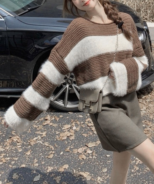 ワイドボーター シャギーニットレディース 大人可愛いボーダーニットトップス 長袖 ゆったりニットセーター 着やせ 柔らかいニットプルオーバー ショートニット春秋冬 92XIANGTAI-001