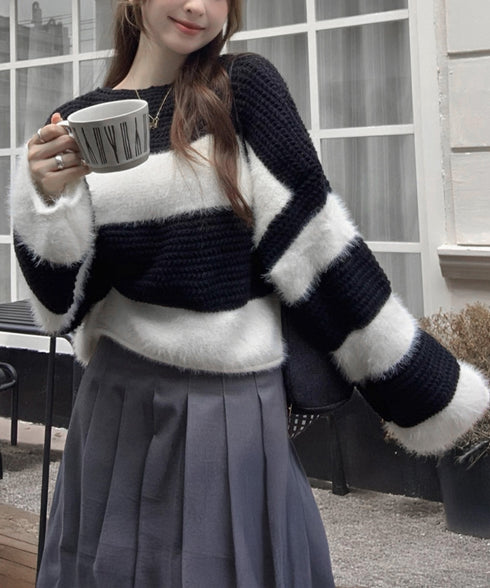 ワイドボーター シャギーニットレディース 大人可愛いボーダーニットトップス 長袖 ゆったりニットセーター 着やせ 柔らかいニットプルオーバー ショートニット春秋冬 92XIANGTAI-001