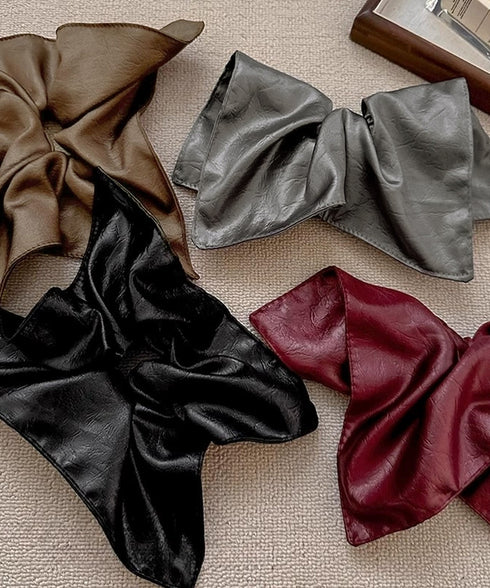 フェイクレザーシュシュ レトロ ヘアゴム おしゃれヘアアクセサリー マット質感 韓国風ヘアアレンジ 大人可愛い髪飾り 高級感ポニーテール まとめ髪グッズ跡つかない 92YANQIN-001