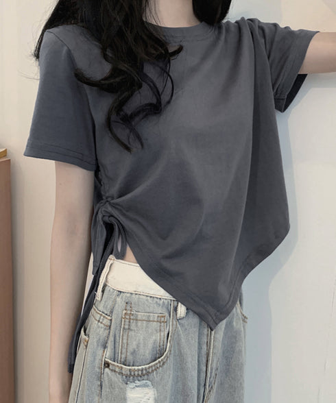 レディース アシンメトリー Tシャツ シンプル リボンドロストトップス 抜け感 シャーリング半袖 薄手 サイド絞り半袖 韓国風 ドロスト Tシャツ 95DUANXIU-002